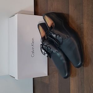 Calvin Klein Men's Brodie Burnished Leather Sz 10.5 Navy